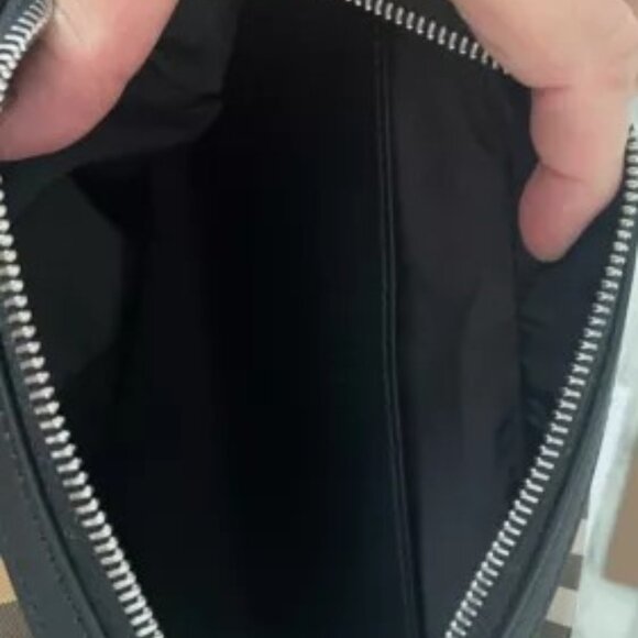 NWT Genuine Burberry Paddy Over Shoulder / Camera Bag Check Cloth and Leather - Picture 8 of 10